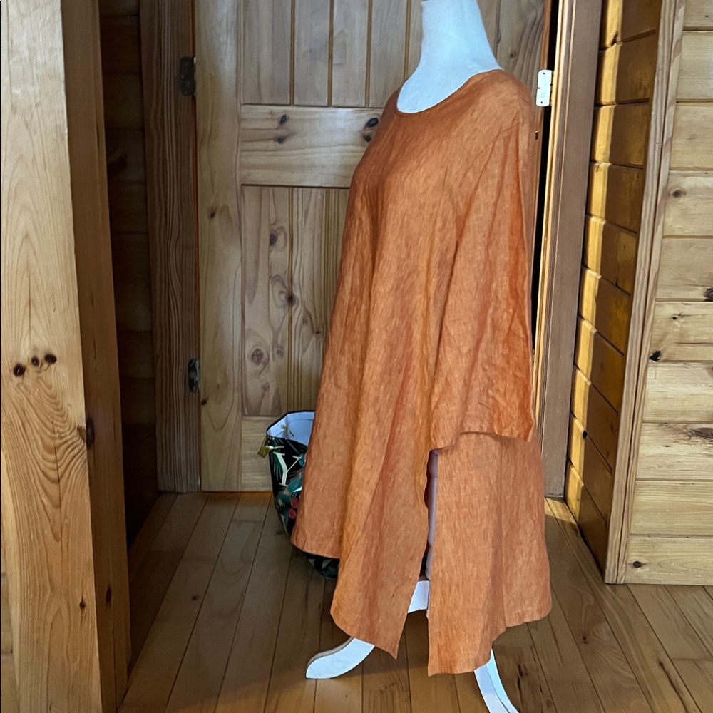Bryn walker linen Laggenlook split side tunic - image 3